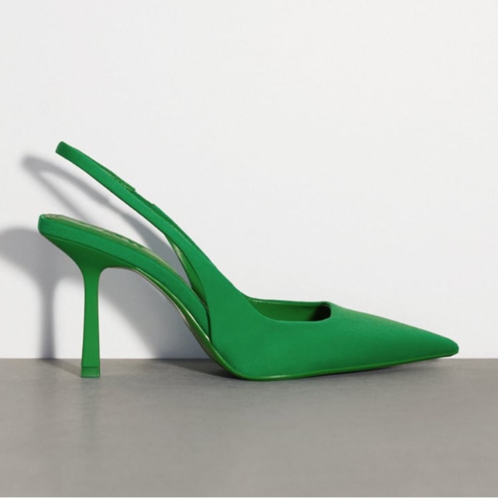 Zara Slingback Green Closed Toe Pump
